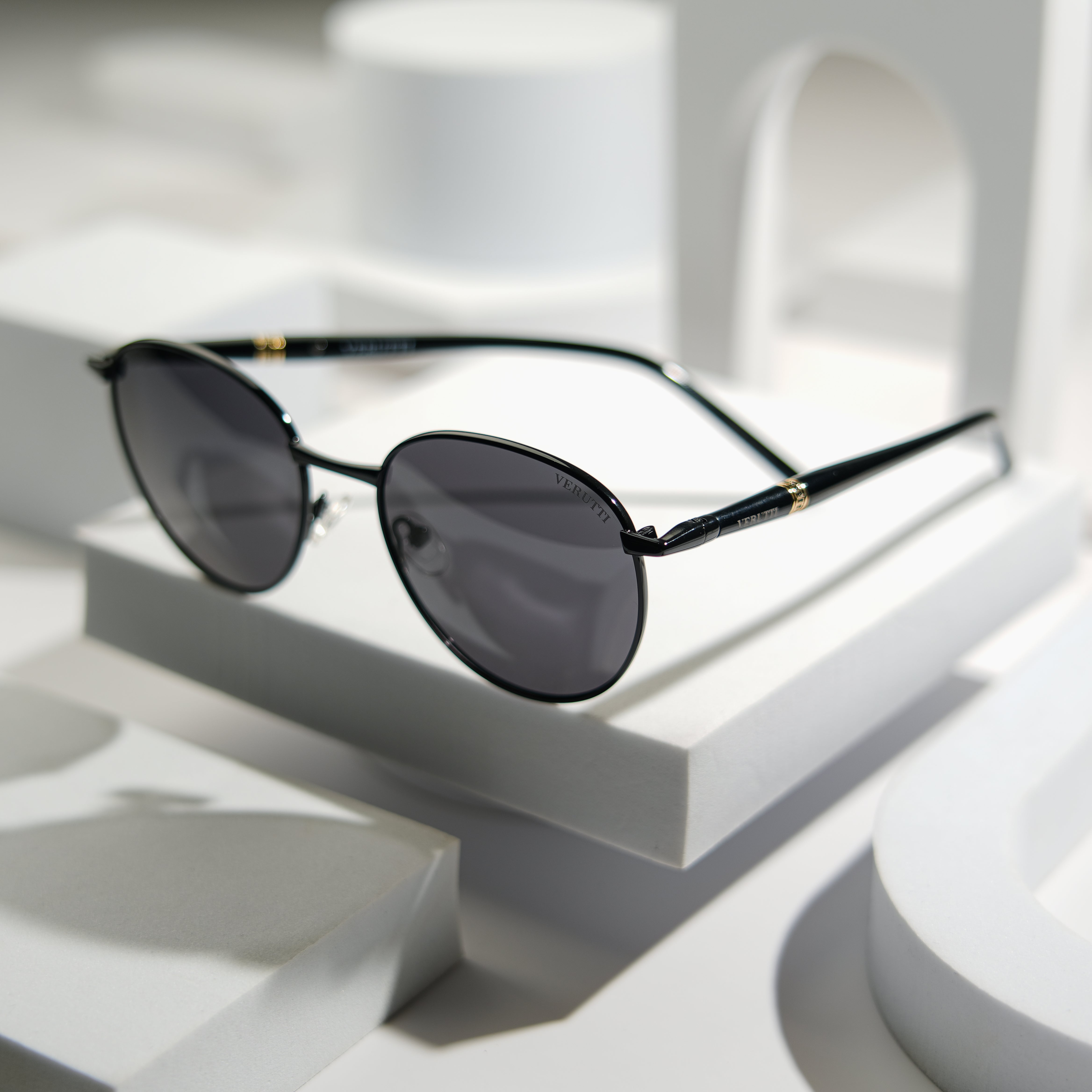 Women’s Luxury Sunglasses Verutti MB24809-C4