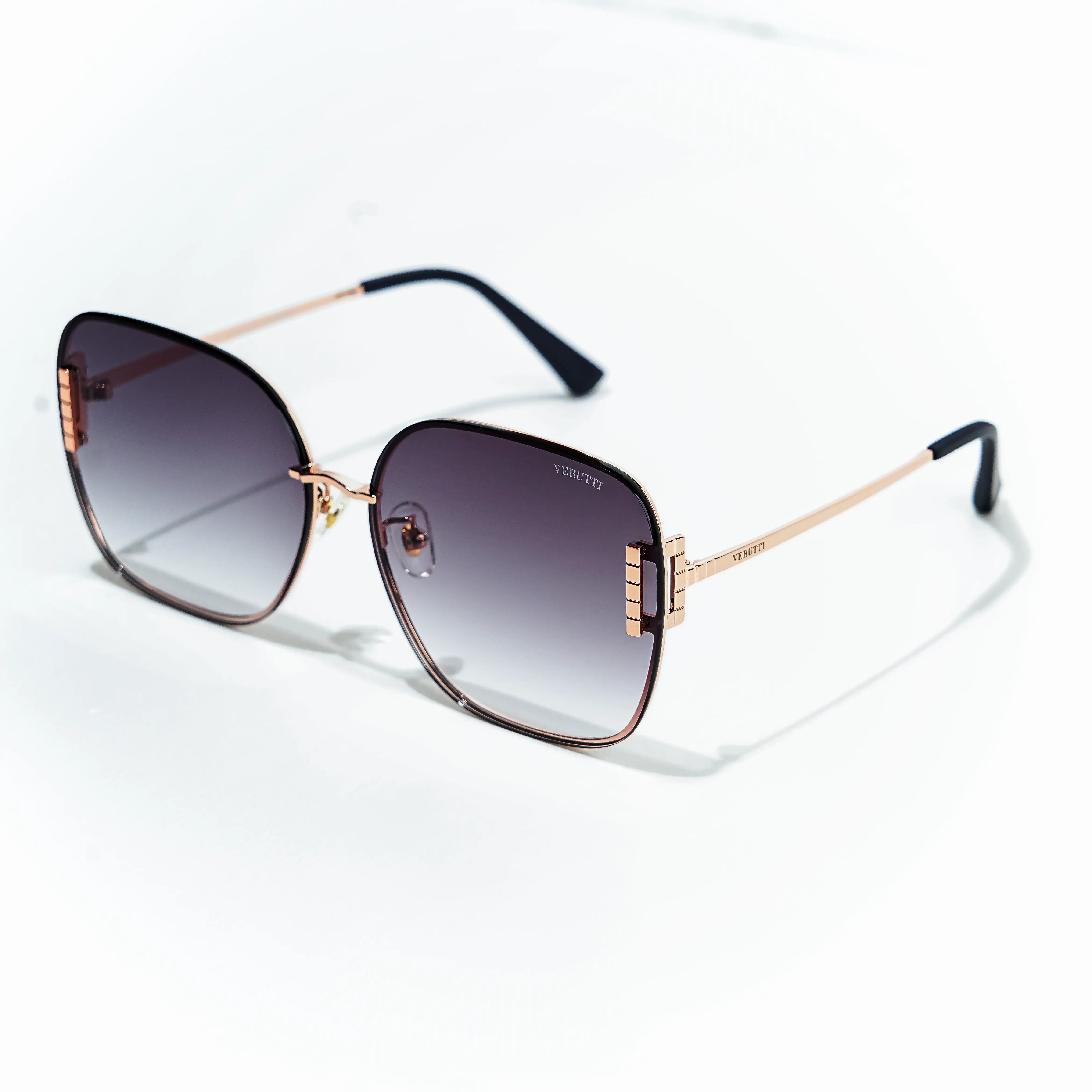نظارات شمسية فاخرة للنساء من Verutti DB7259-C3